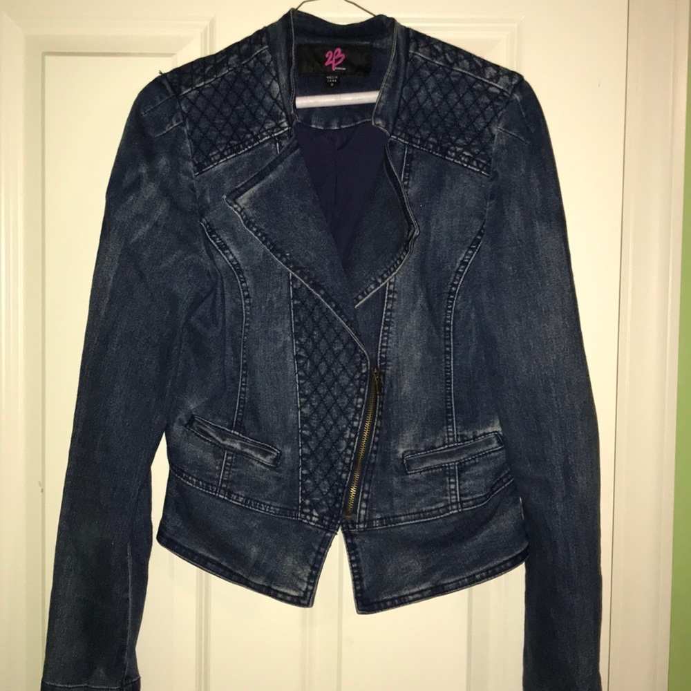2b Bebe denim blazer